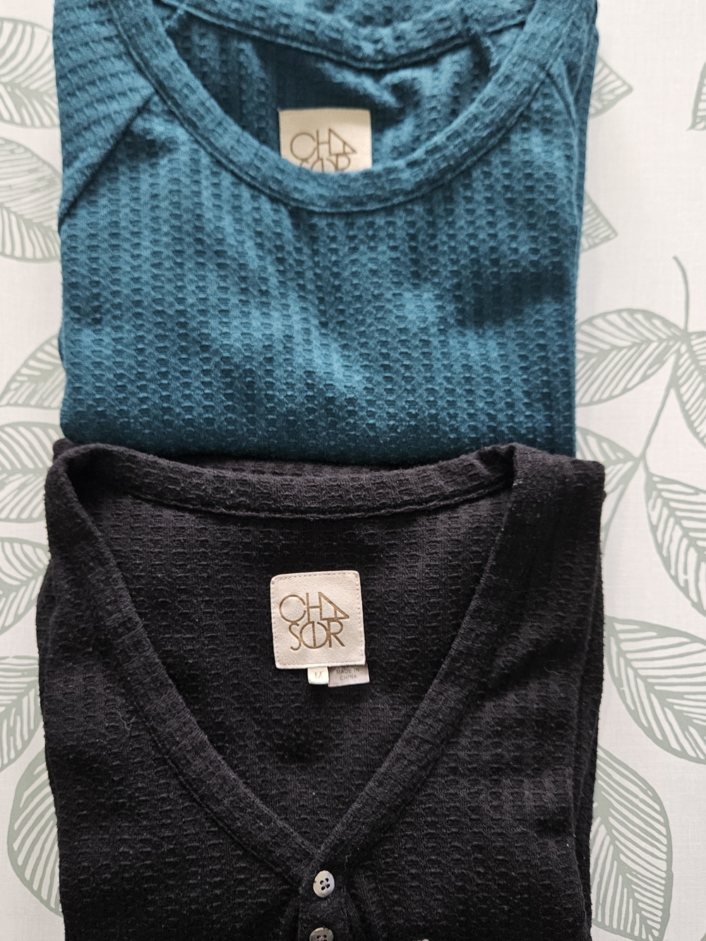 Bundle!!! Chaser Women's Teal & Black V-Neck Sweater Tops Size M